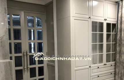 Bán Penthouse Masteri Thảo Điền, Q.2, 250m2, 3PN, sổ hồng, giá 38 tỷ. LH: 0909108814